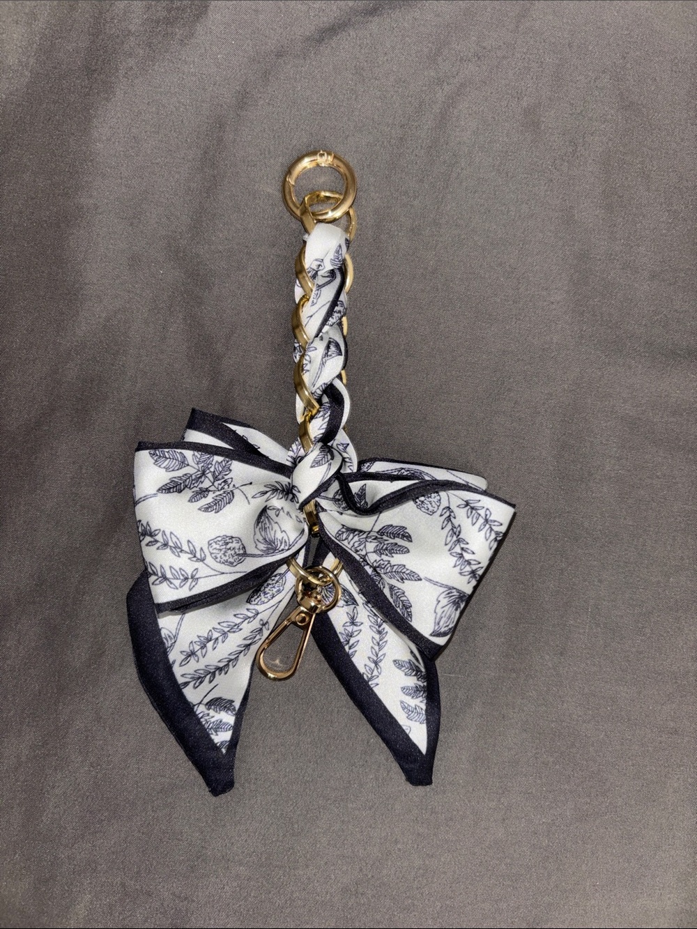 Bag chain extender or charm - NWOT